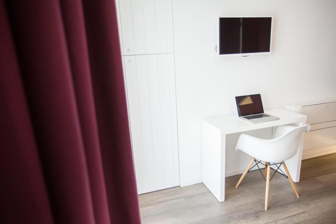 Dimora Mefite-Camere Con Bagno Privato E Self Check-In Matera Exteriér fotografie