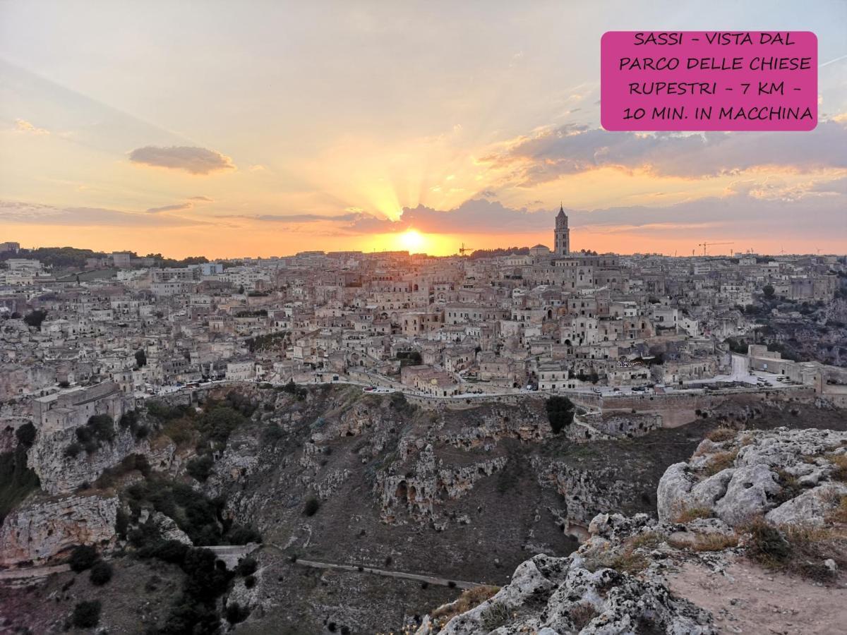 Dimora Mefite-Camere Con Bagno Privato E Self Check-In Matera Exteriér fotografie