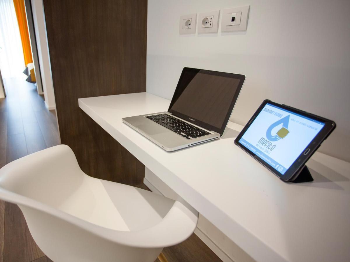 Dimora Mefite-Camere Con Bagno Privato E Self Check-In Matera Exteriér fotografie